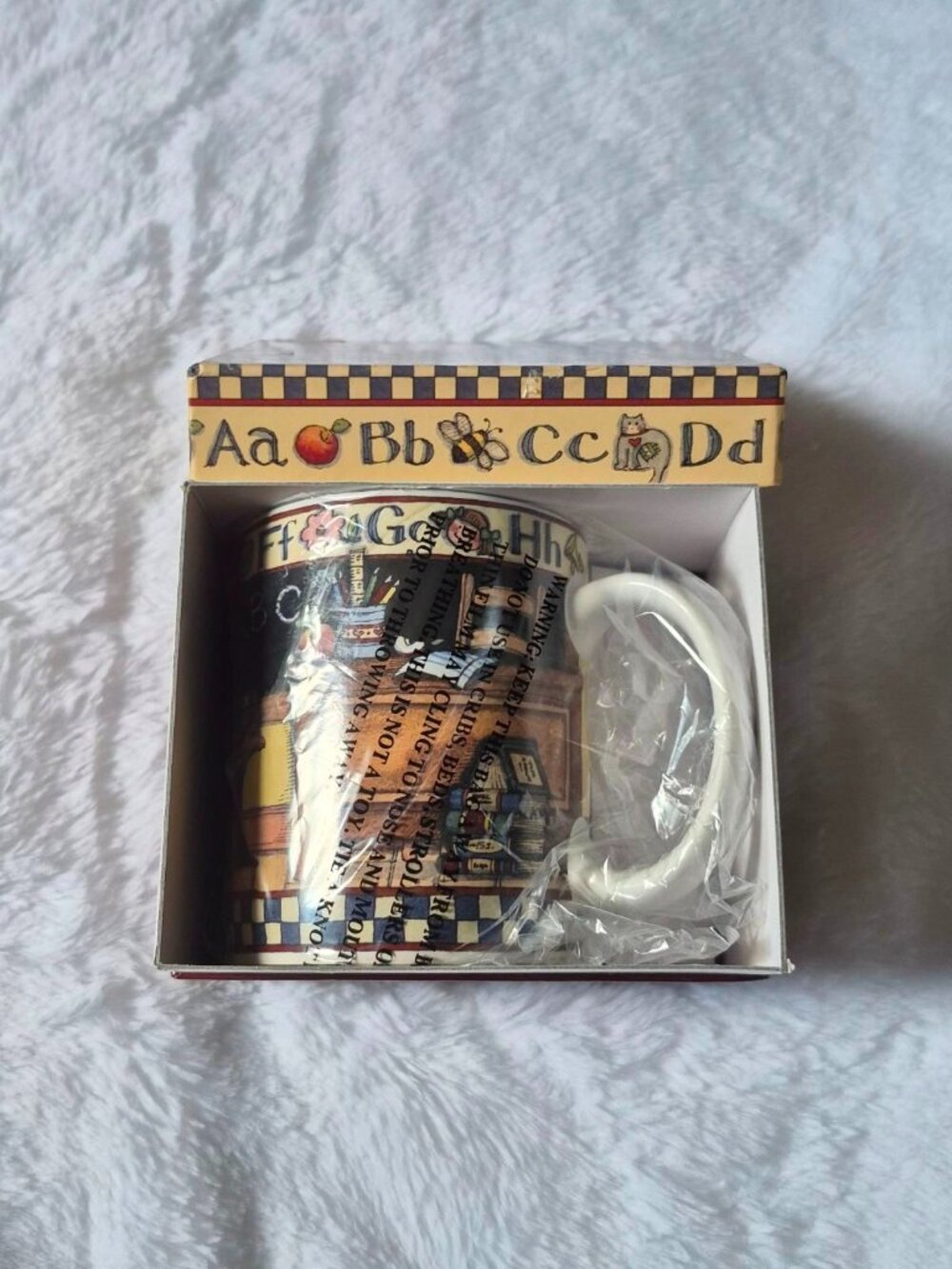 Vintage Lang & Wise 1998 Susan Winget "All Checked Out" Collector Mug with Match